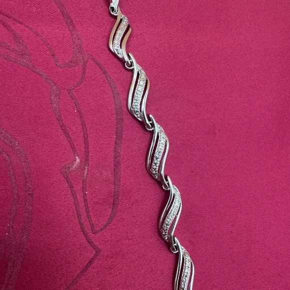 Real natural diamond on sterling silver 7.5” Kay jeweler bracelet - Picture 12 of 17